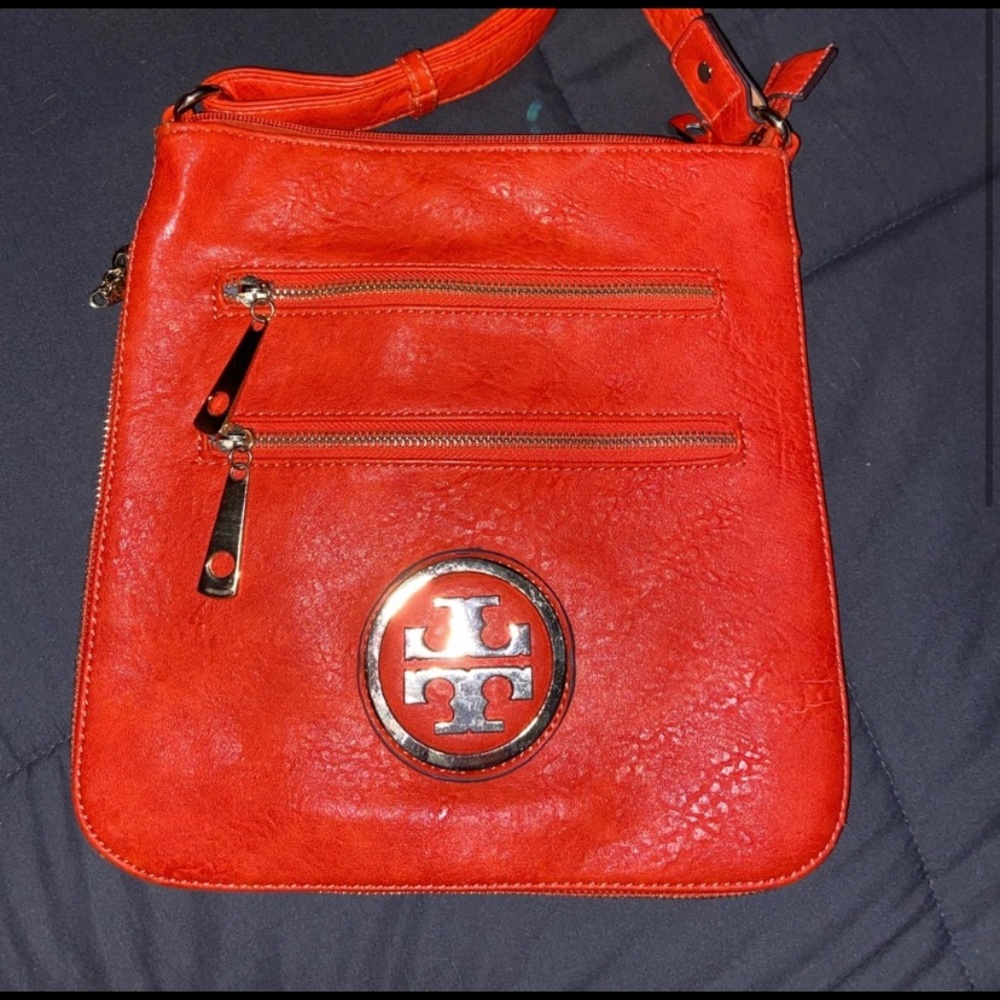 VINTAGE Tory Burch Cross Body red leather